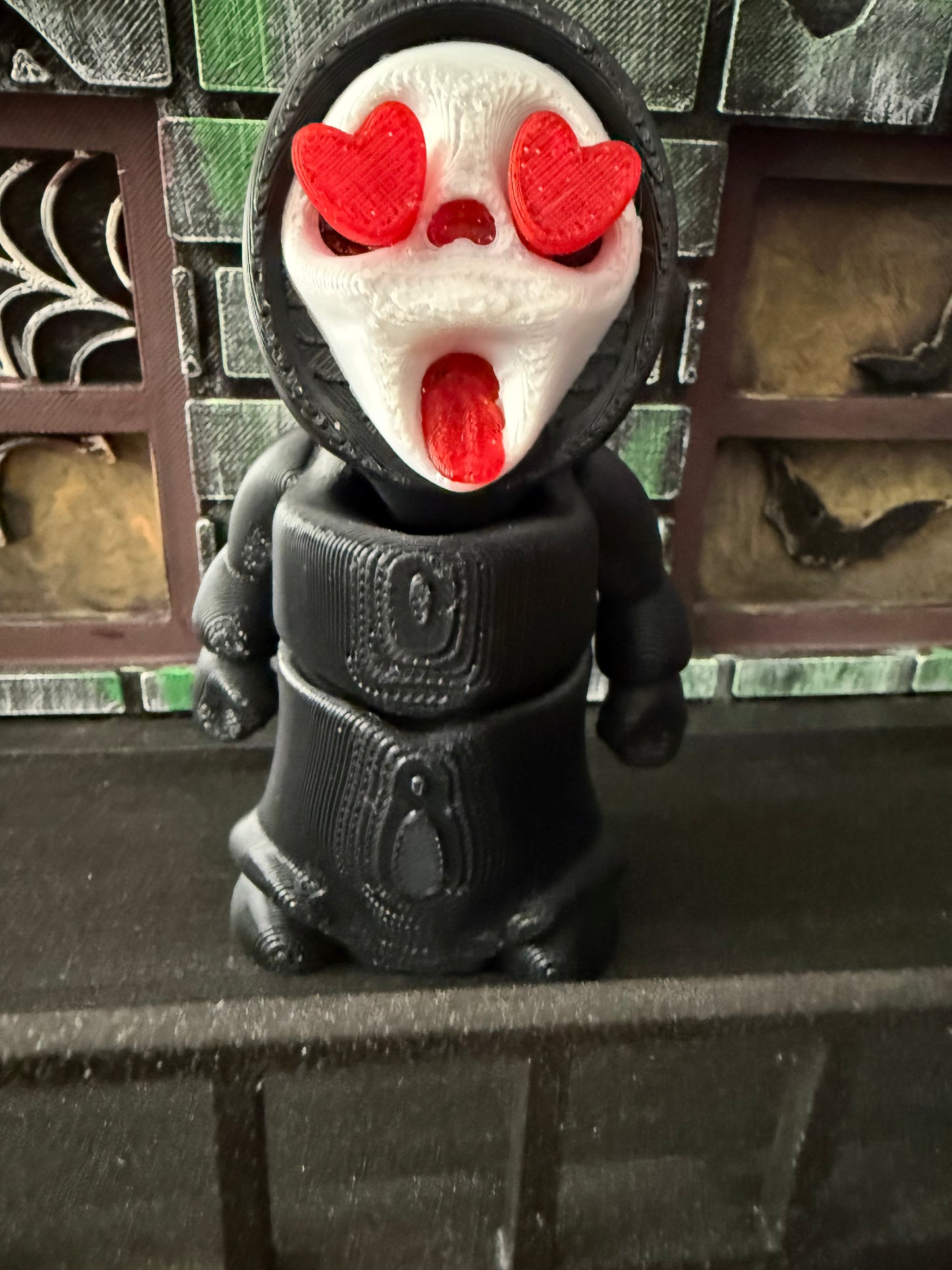 3D Printed Horror Minifigures Ghostface with heart eyes