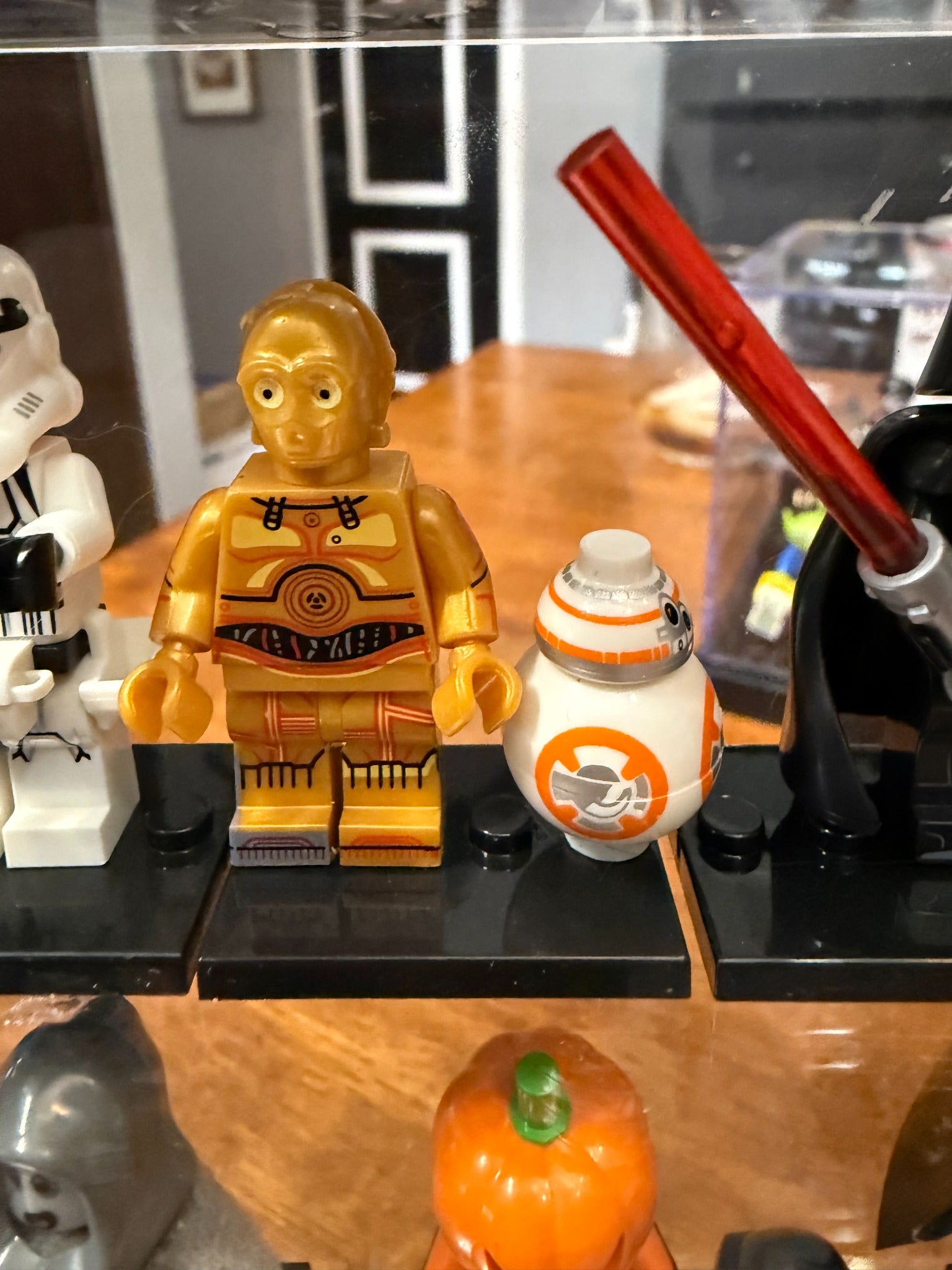 C-3PO with BB-8 Brick Figures